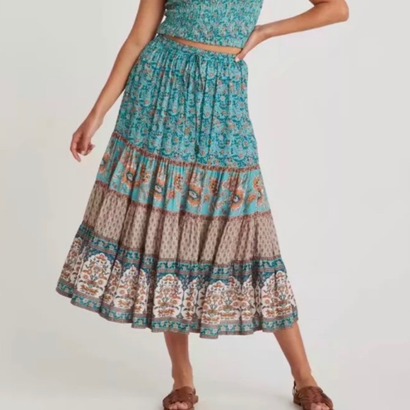 Boho Gypsy Floral Print Midi Skirt - Picture 5 of 7